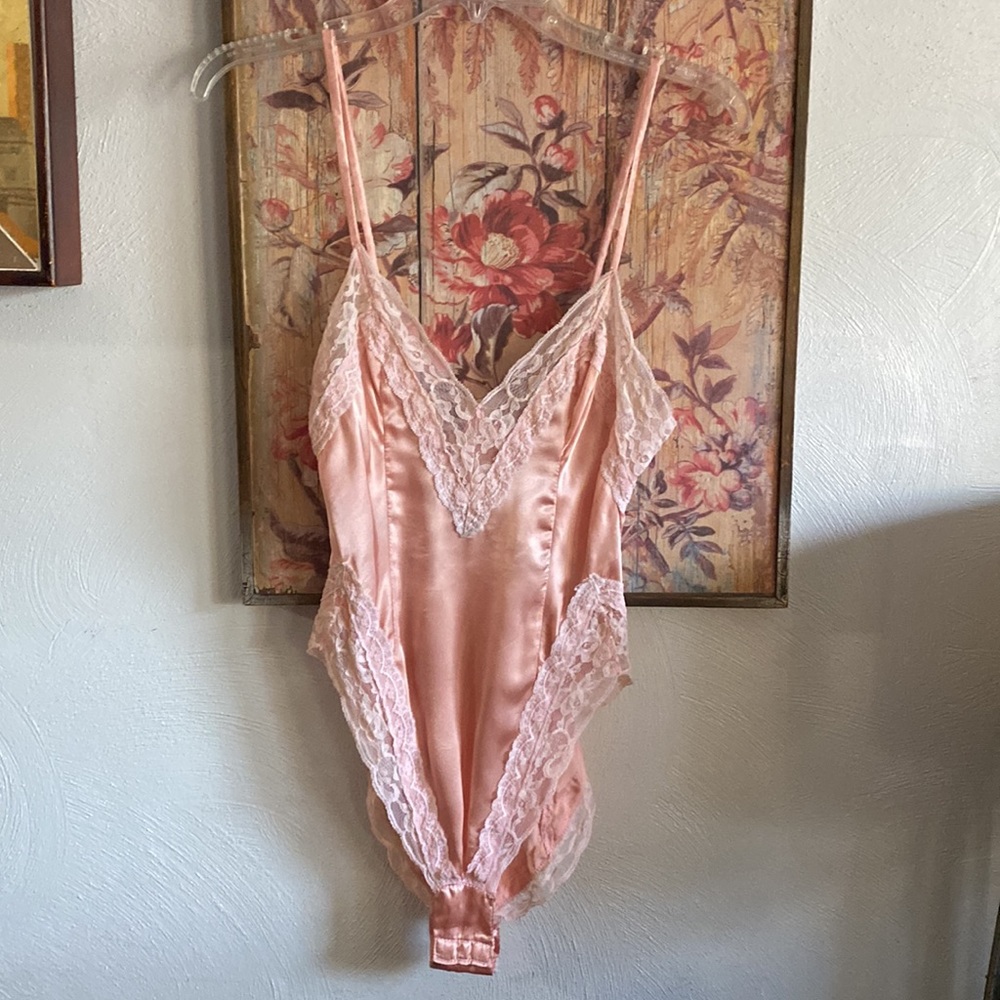 AUTHENTIC TRASHY LINGERIE LA DESIGNER BRAND SILKY PINK LINGERIE COSPLAY BUNNY
